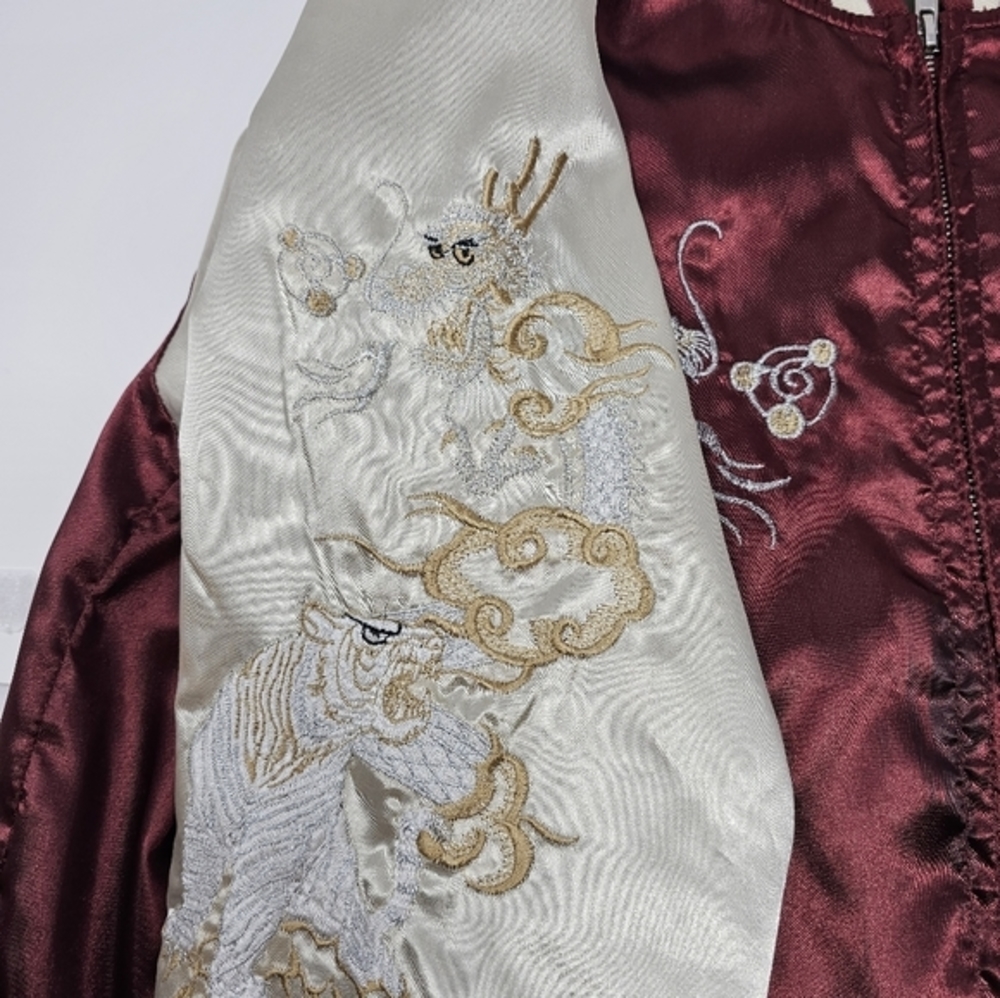 Vintage Sukajan Satin Bomber Jacket Japanese Embroidered Dragon Tiger Large Red. - Picture 5 of 12